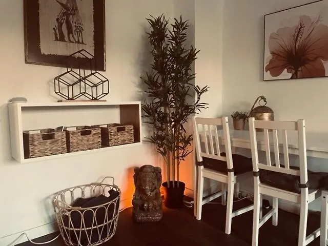 Apartment Near The Beach Malaga