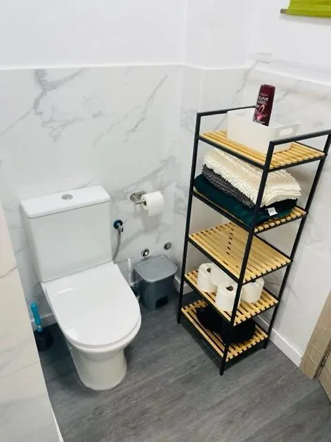 Apartment Near The Beach Malaga